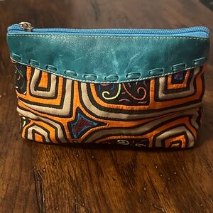 Arte Kuna Colombia Boho Leather and Embroidered Textile Tribal Clutch